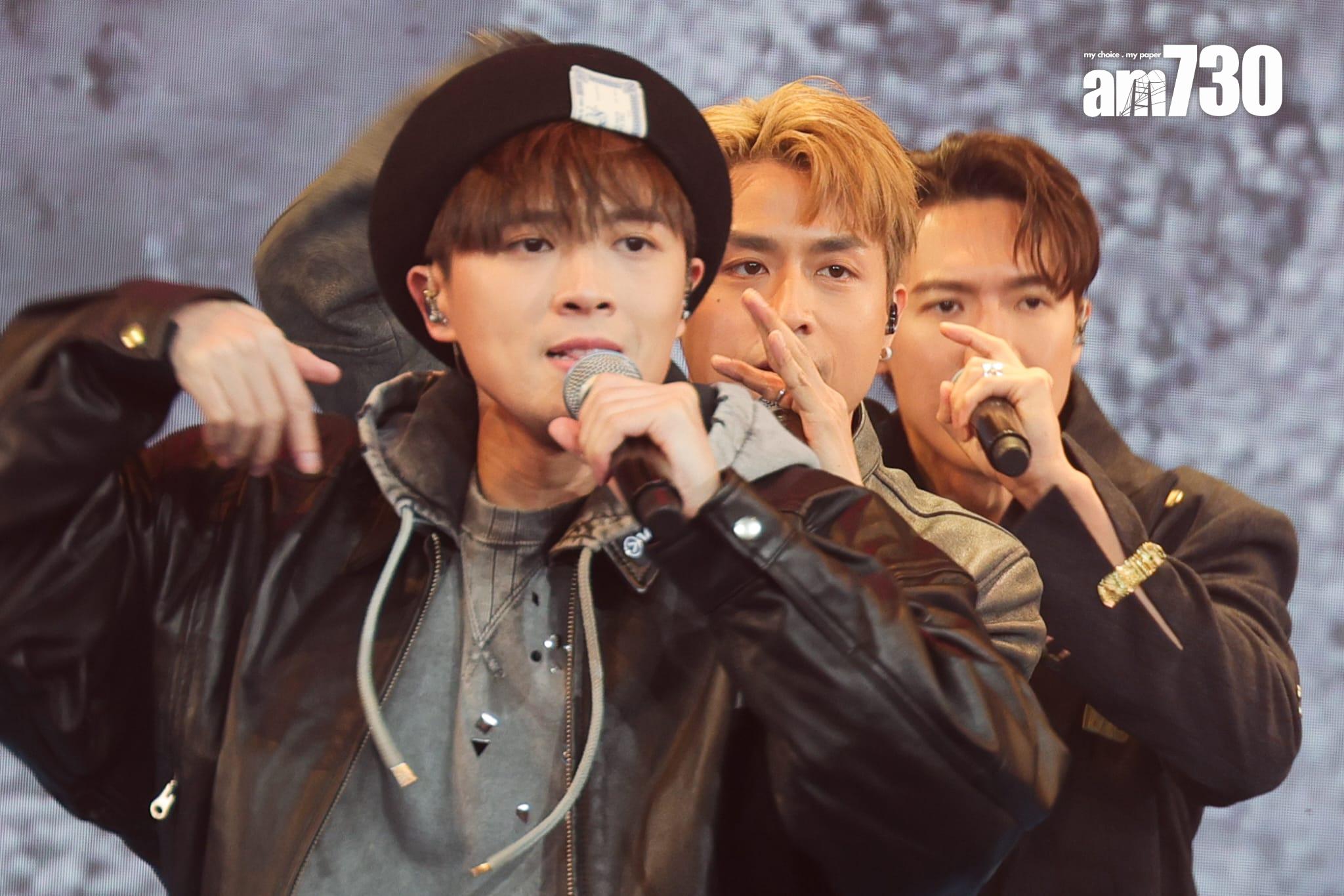 MIRROR跳唱《Day 0》及《BOSS》。(吳康琦攝)