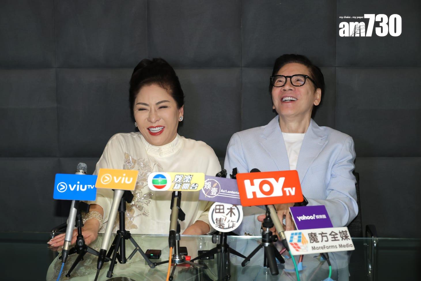 向華強、向太今午在上環辦公室開記招見傳媒。 (林俊源攝)