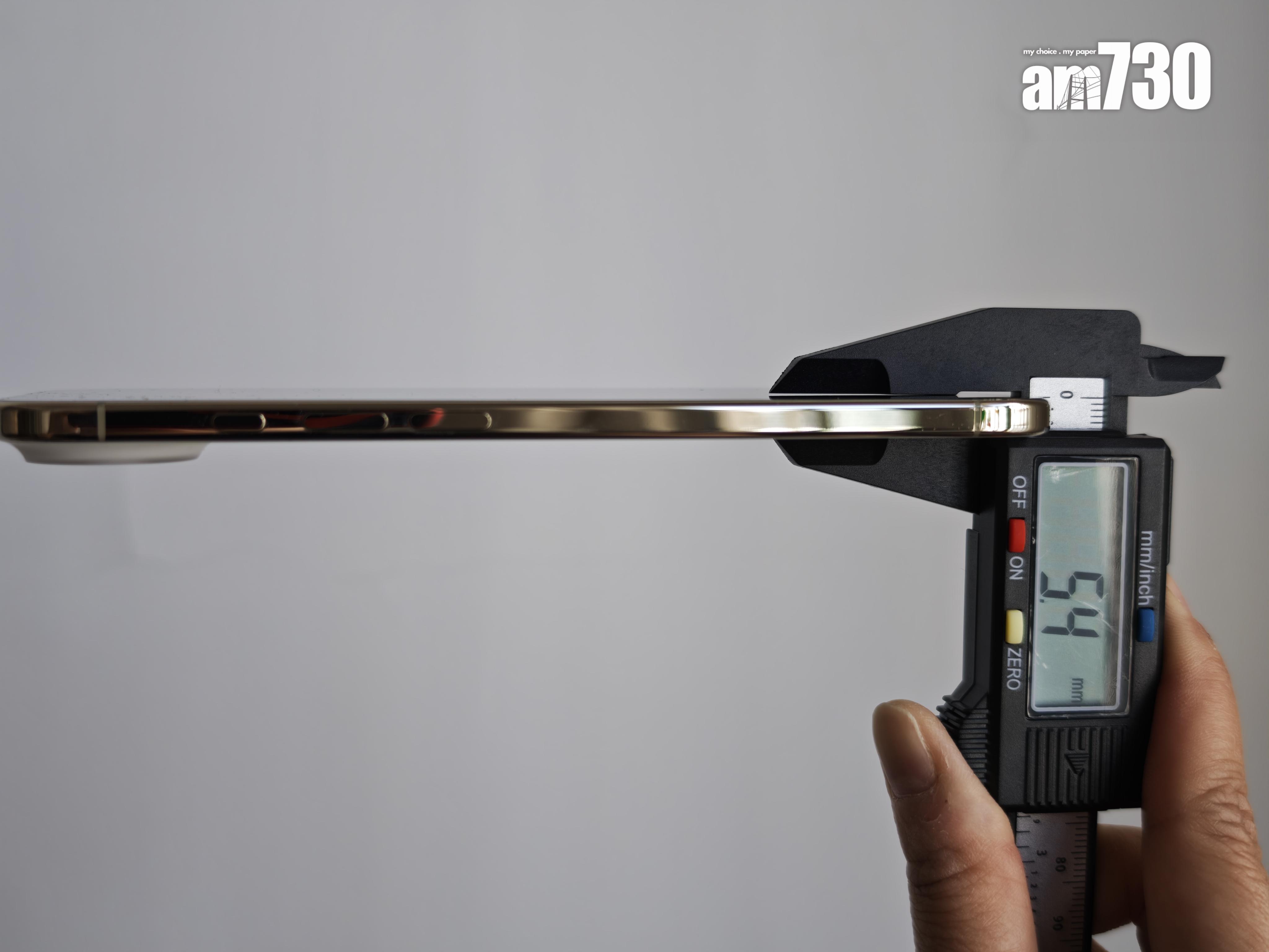 iPhone Air實測用測厚規竟得出5.4mm數字。