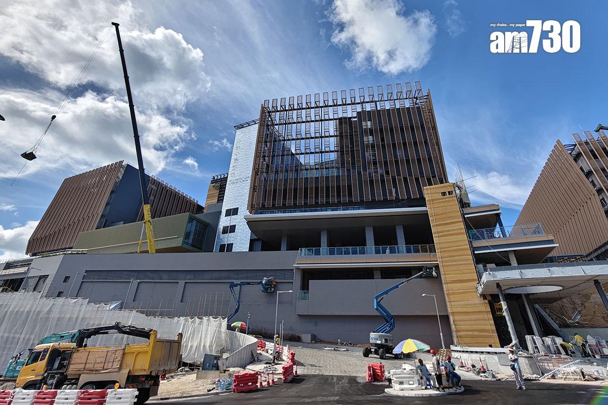 中醫醫院今年12月11日起分階段啟用。(資料圖片/鍾式明攝)