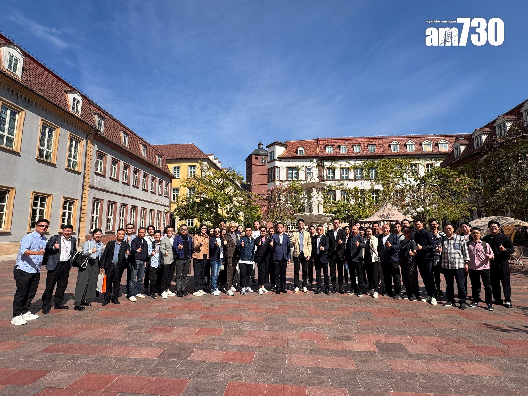 中原地產管理層及精英到訪華為松山湖研發總部交流 開拓AI與數碼科技新視野