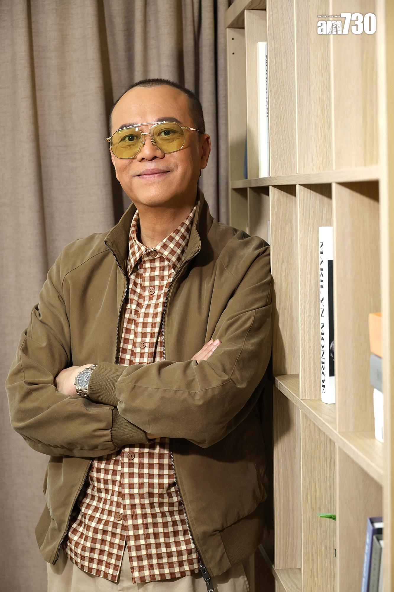 歐陽震華早前在內地綜藝節目唱歌,一展歌喉。