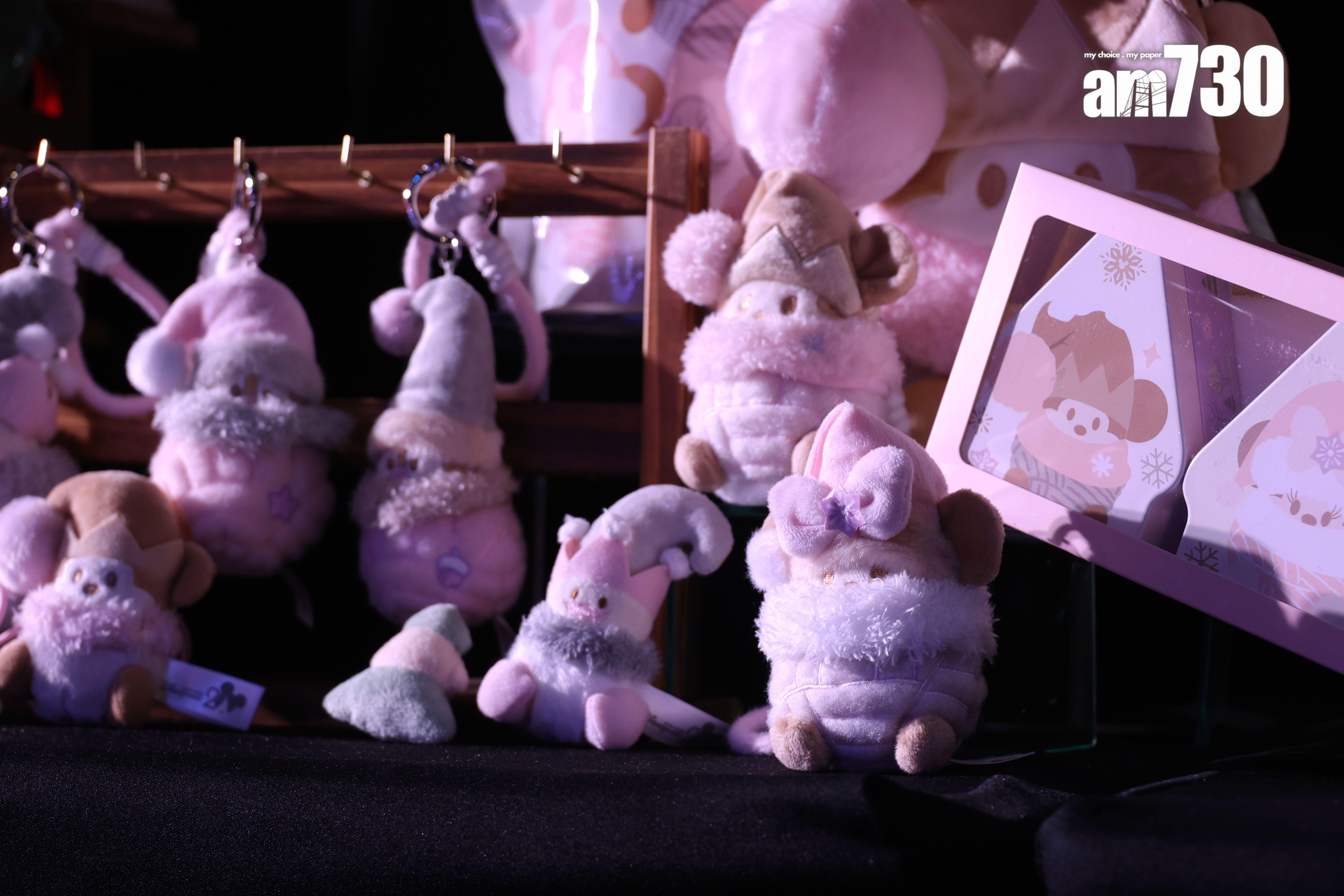 迪士尼推出一系列節日美食及紀念品。(林俊源攝)