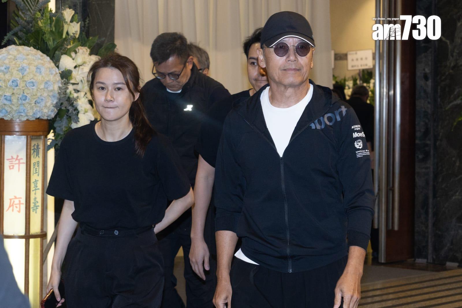 苗僑華、黃翠如和蕭正楠送別許紹雄。(蘇文傑攝)