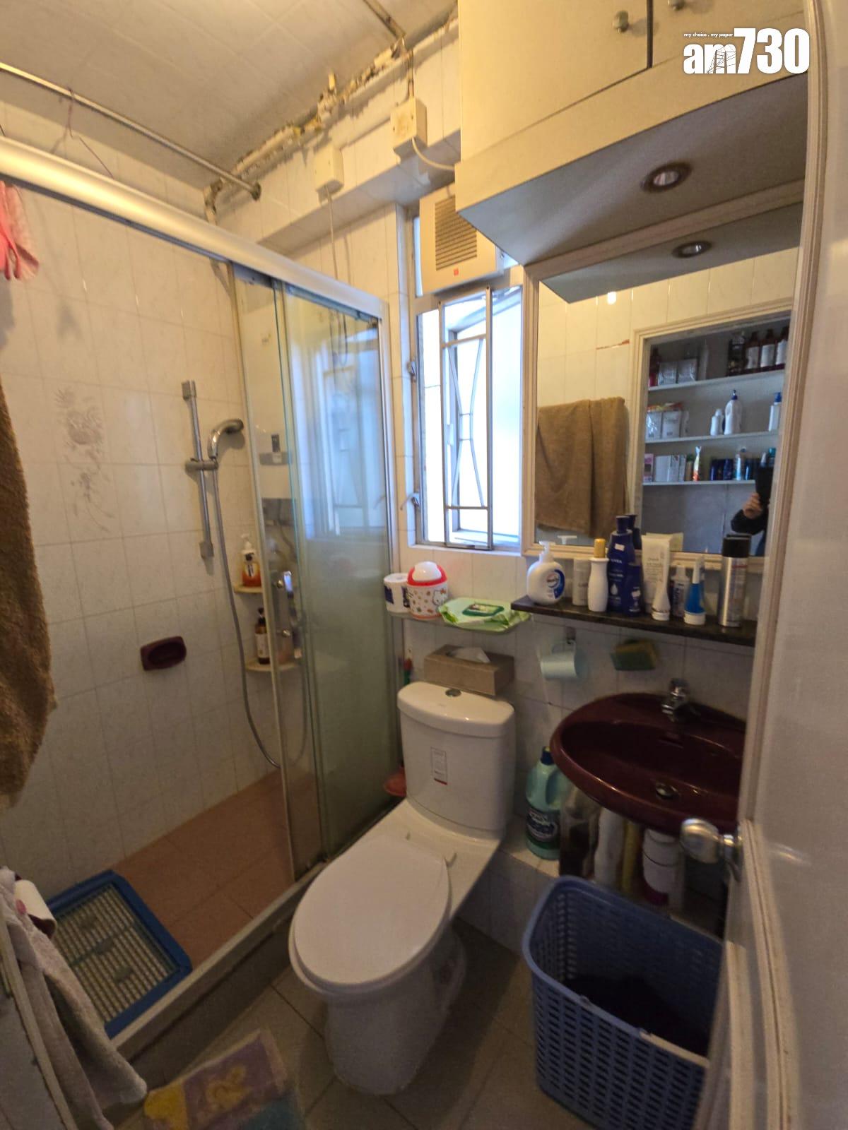 地產初哥為孝順女售出葵康苑兩房 區內客482萬購入圓上車夢(多圖)|二手居屋成交