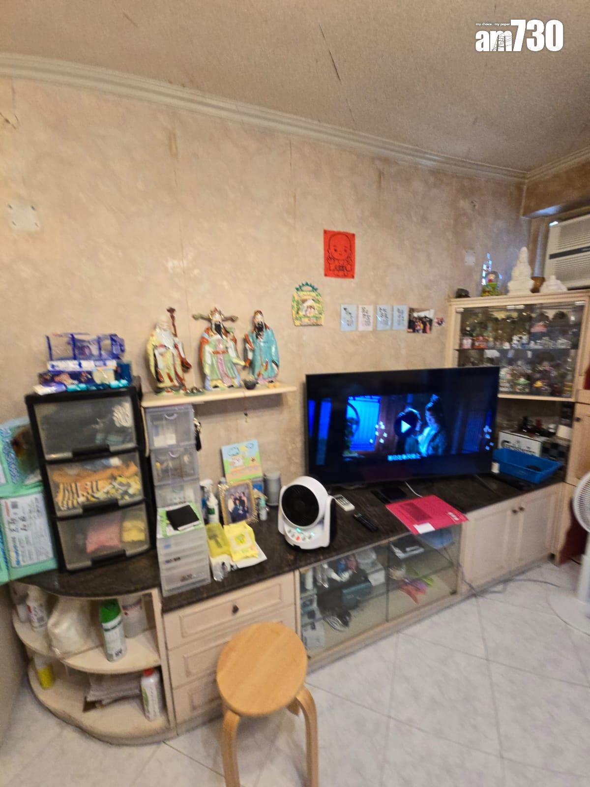 地產初哥為孝順女售出葵康苑兩房 區內客482萬購入圓上車夢(多圖)|二手居屋成交