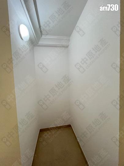 東涌映灣園海景三房套銀主盤 低市價近「1球」易手 呎價9566元(有圖)|藍籌屋苑