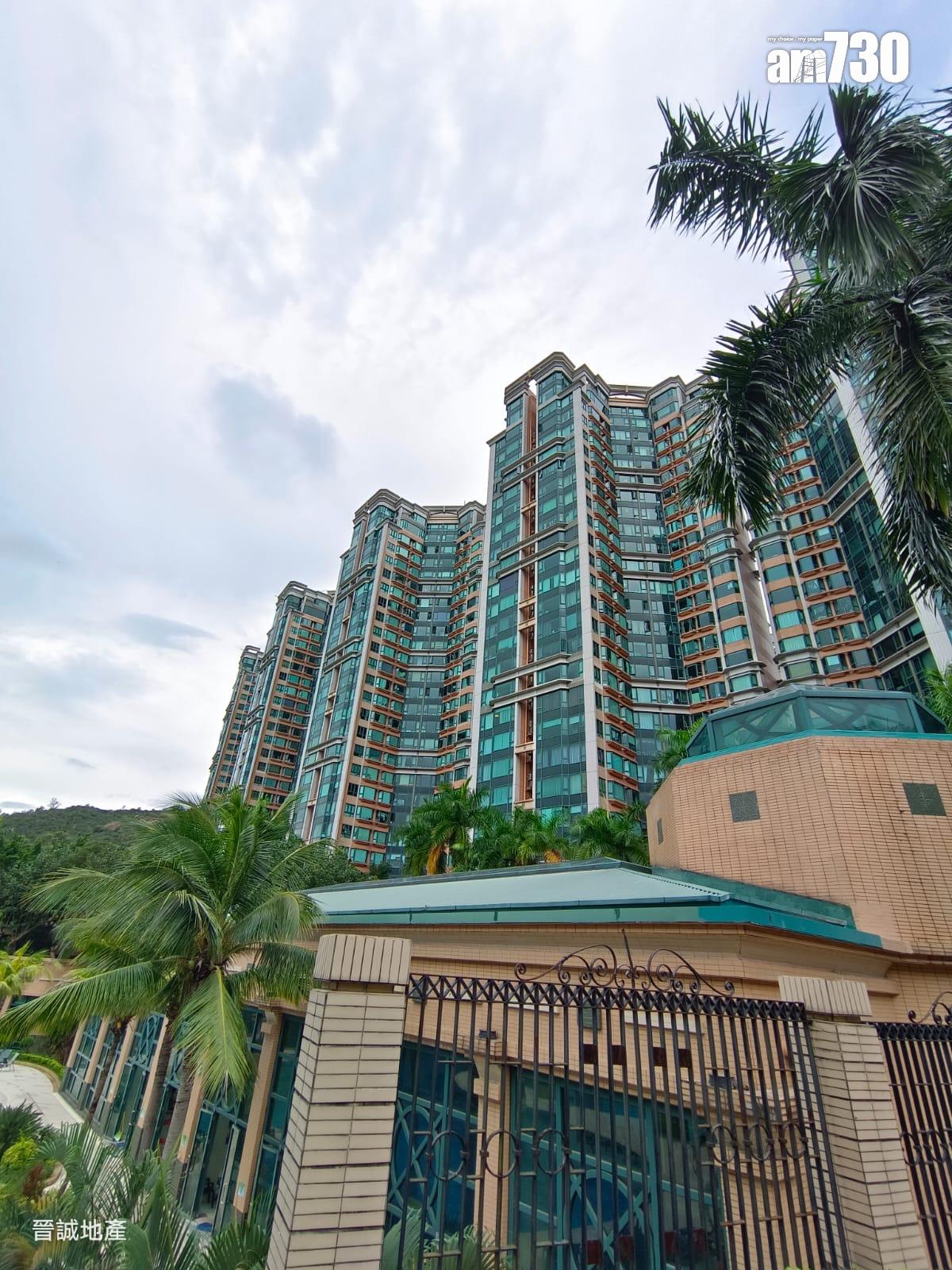 屯門全海景四房複式戶連雙車位減價「3球」沽 呎價唔使1萬(有圖)|二手樓成交