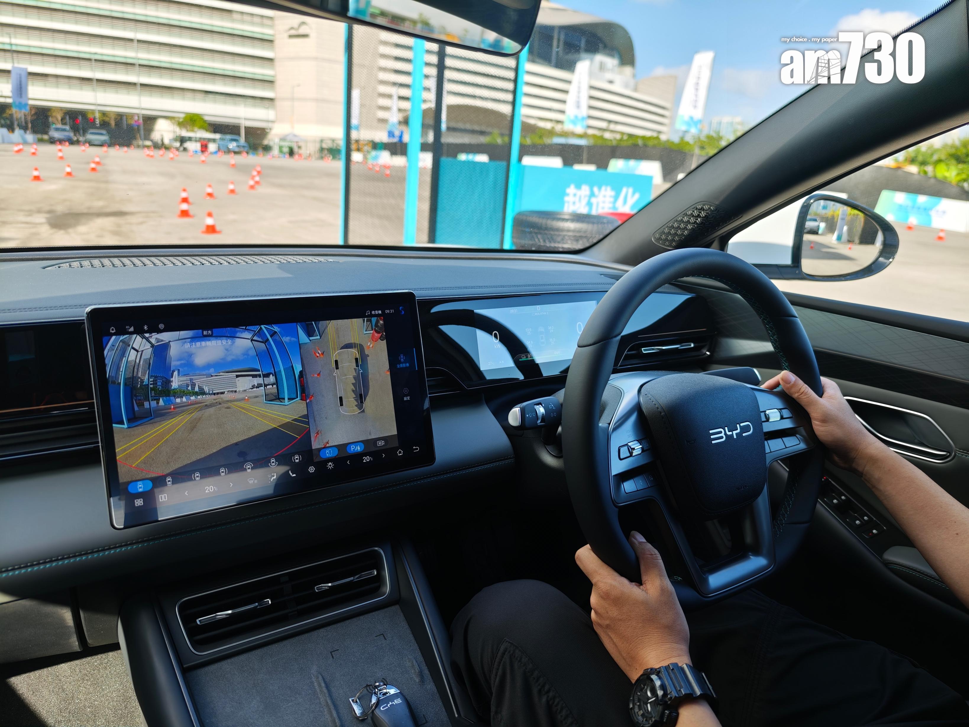 綜合試駕區則以平路為主,可測試到正常駕駛的感覺。