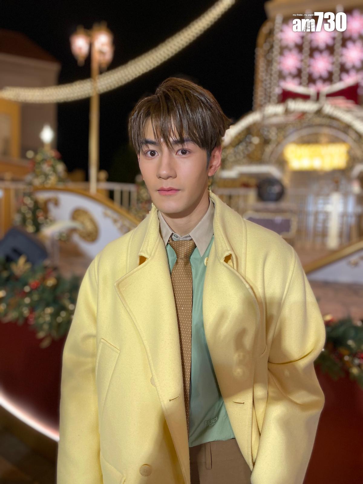 魏浚笙(Jeffrey)率先於11月21日晚在玻璃城堡前獻唱,大讚好氣氛,很有意式風情。