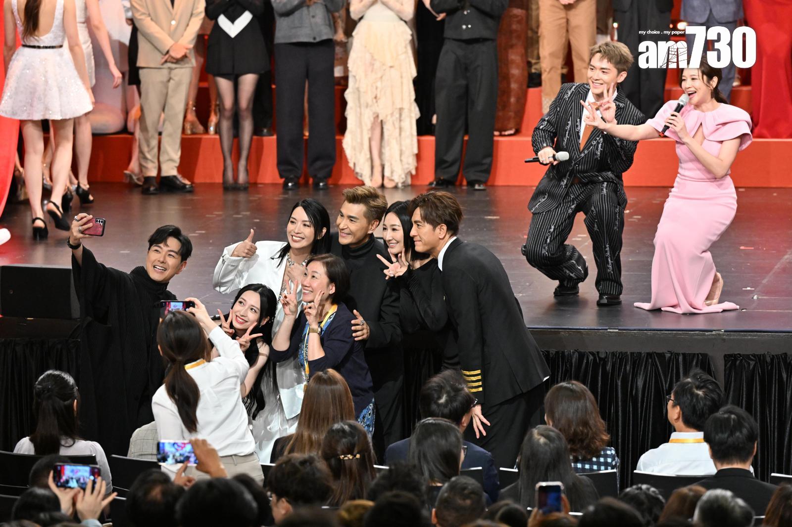 龔嘉欣上月有出席無綫的節目巡禮,穩企頭排位置。(娛樂組攝)