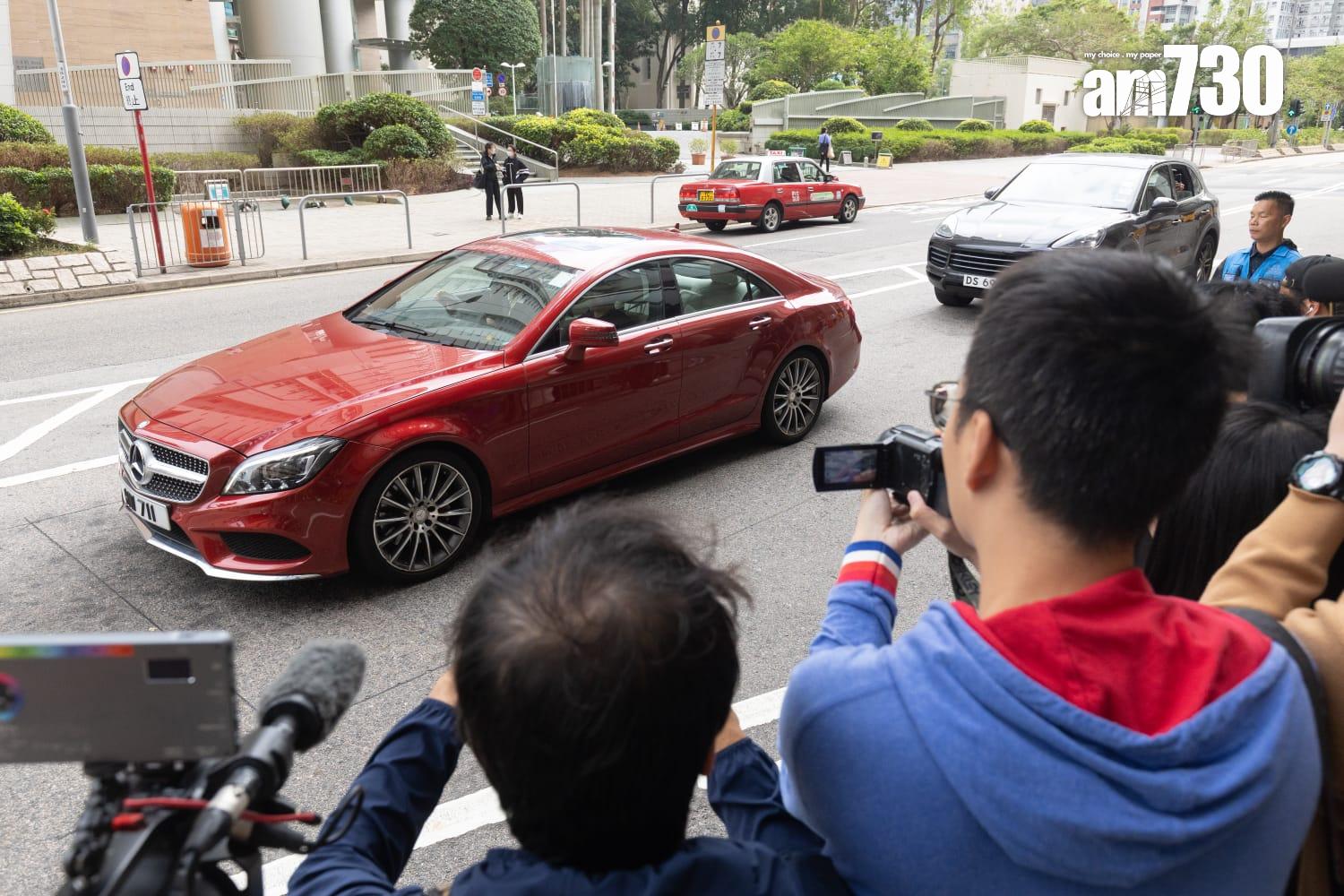 JPEX虛擬貨幣詐騙案,林作准以30萬保釋,於裕美及律師陪同下離開東區法院。(蘇文傑攝)