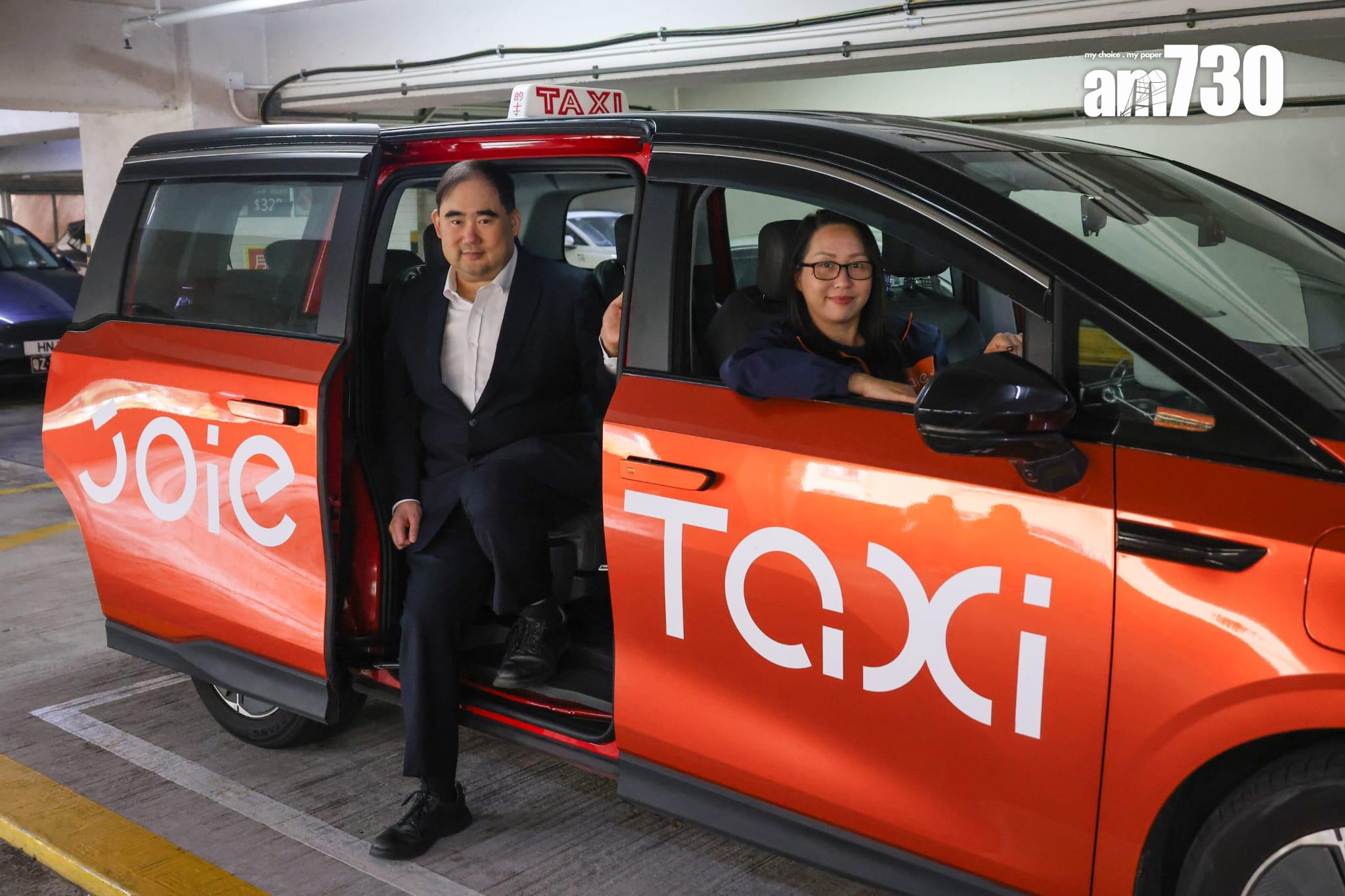 樂行車隊為大埔火災災民提供義載服務,共派出近700車次。(周令知攝)