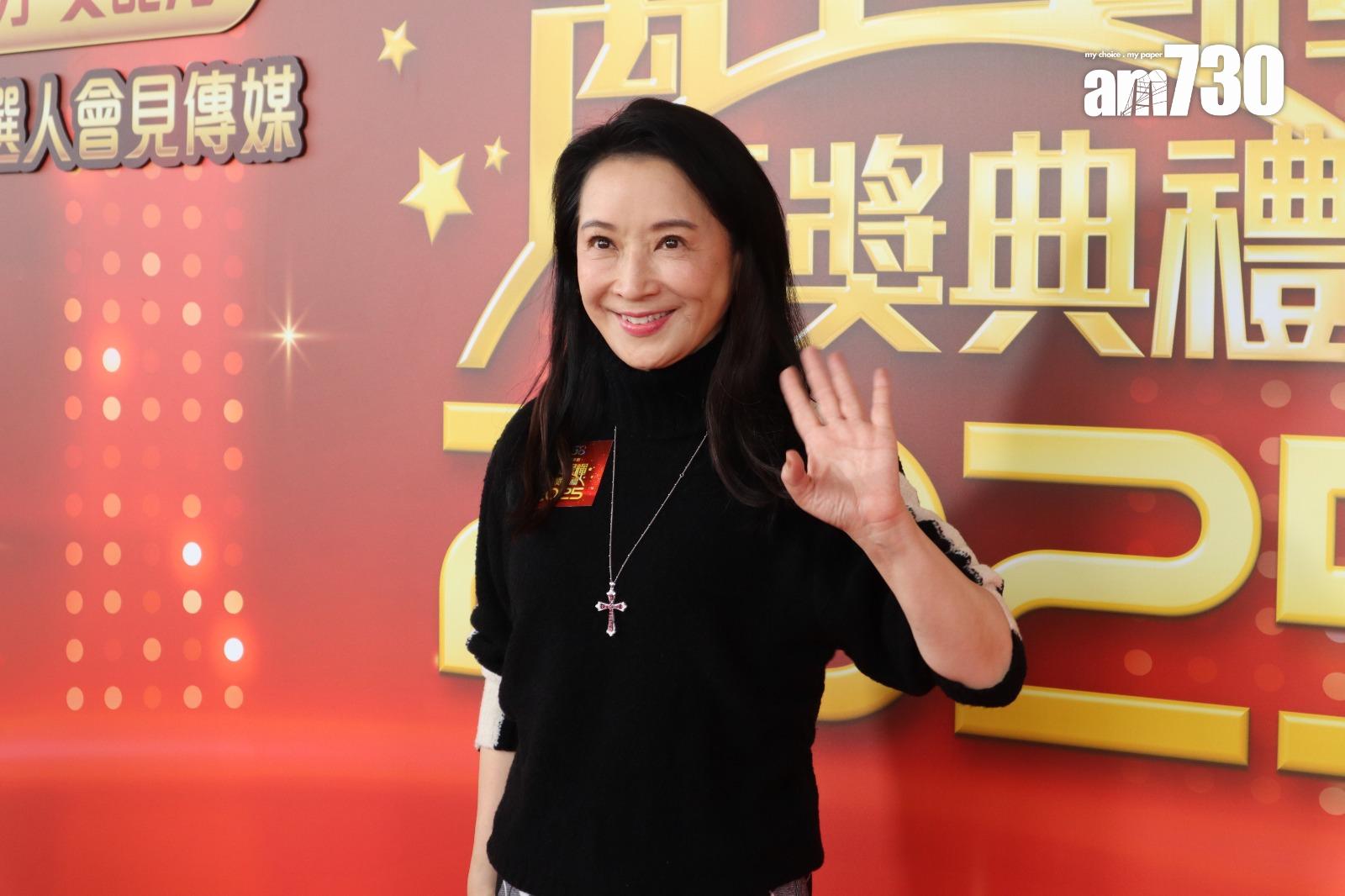 龔慈恩今日(23日)現身電視城為下月即將舉行的《萬千星輝頒獎典禮 2025》拉票。(娛樂組攝)