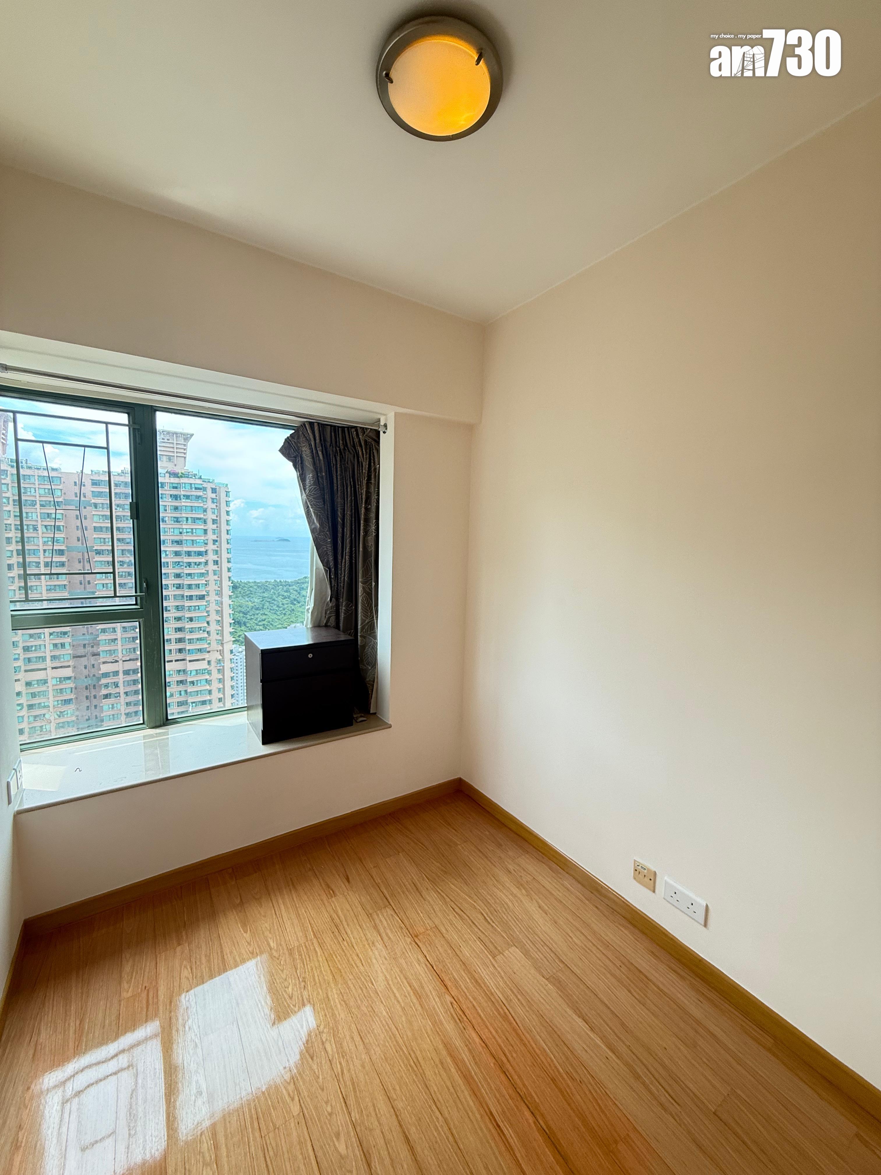 小西灣藍灣半島上月量穩價升 兩房呎價重上1.65萬高位(多圖)|二手樓成交