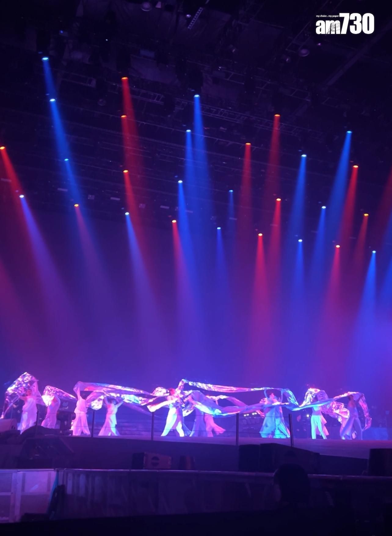 姜濤《KEUNG TO “LAVA” LIVE 2025》,唱《濤》之前的過場舞。(吳康琦攝)