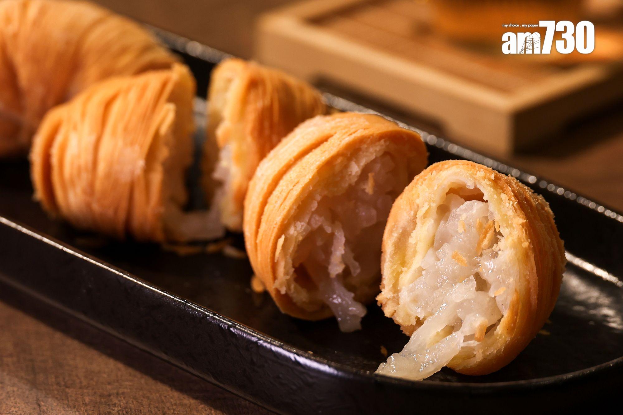 蘿蔔絲酥($38/3件)油酥皮層層酥化,蘿蔔絲鮮甜多汁。(周令知攝)