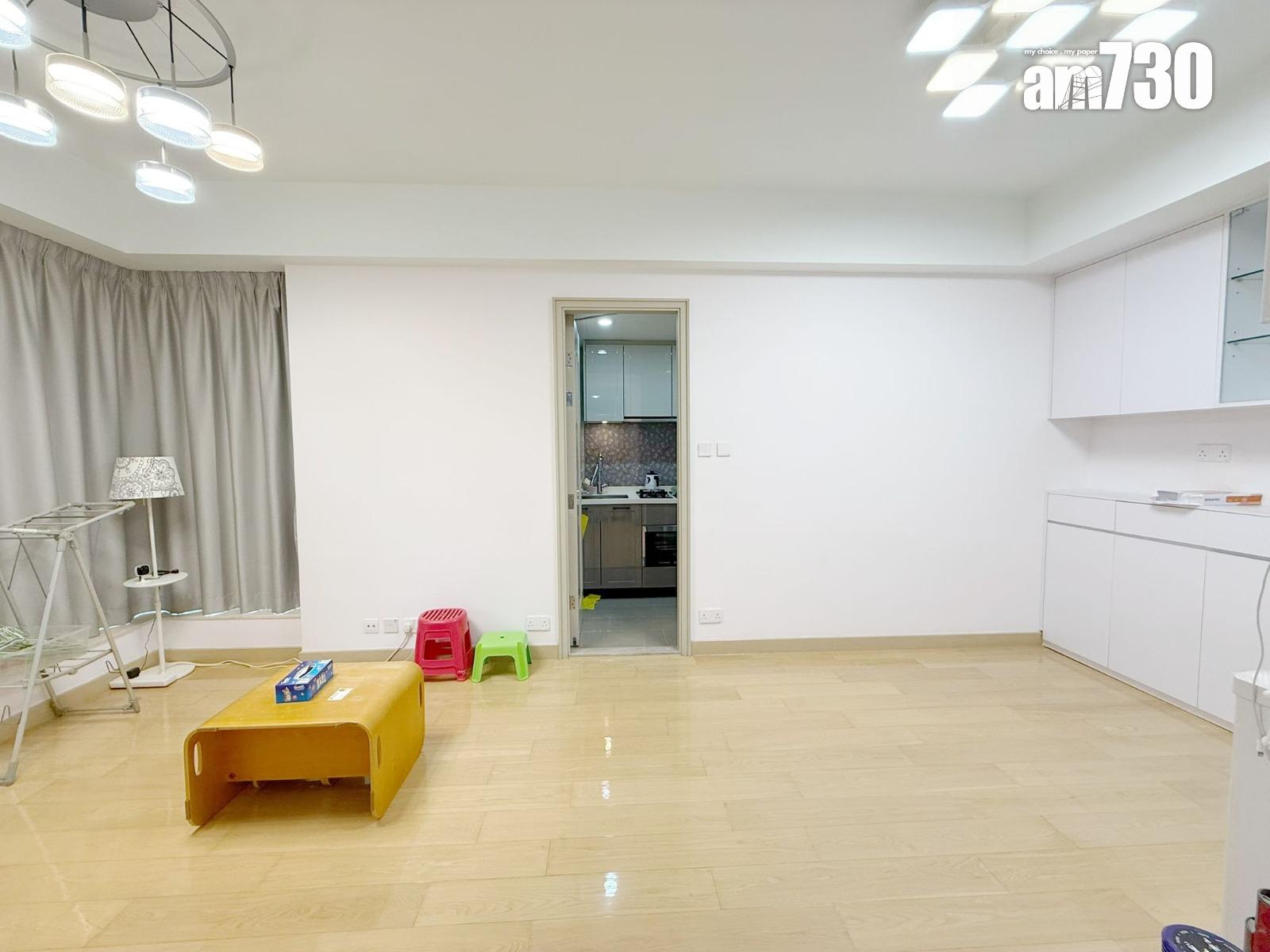 屯門NAPA三房套連車位 呎價不足9700元 原業主勁輸238萬離場(有圖)|二手樓成交