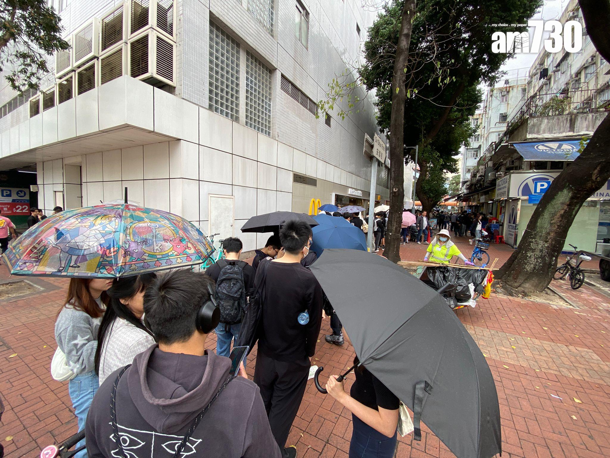 元朗大寶冰室大排長龍(《am730》記者攝)