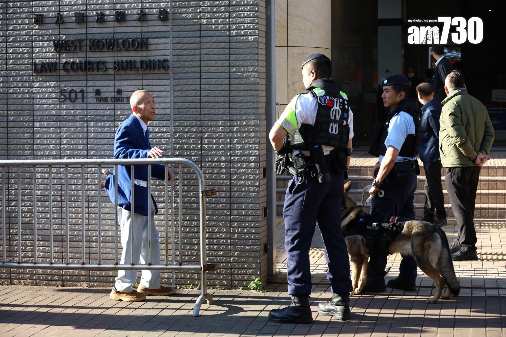 黎智英案於西九龍法院裁決,現場警力加強。(鍾式明攝)