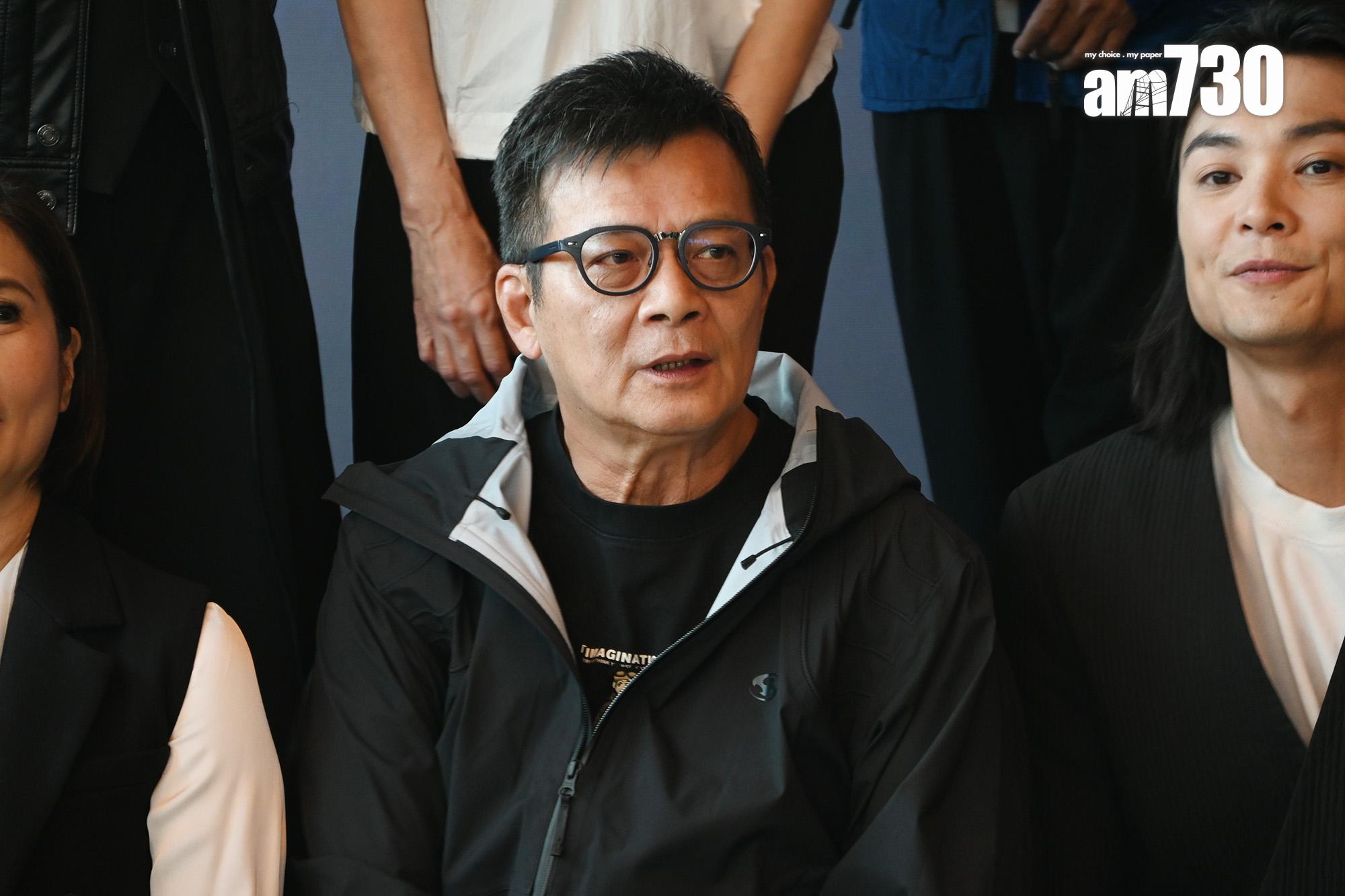 黃日華表示香港明星足球隊捐出100萬協助宏助苑災民。(娛樂組攝)