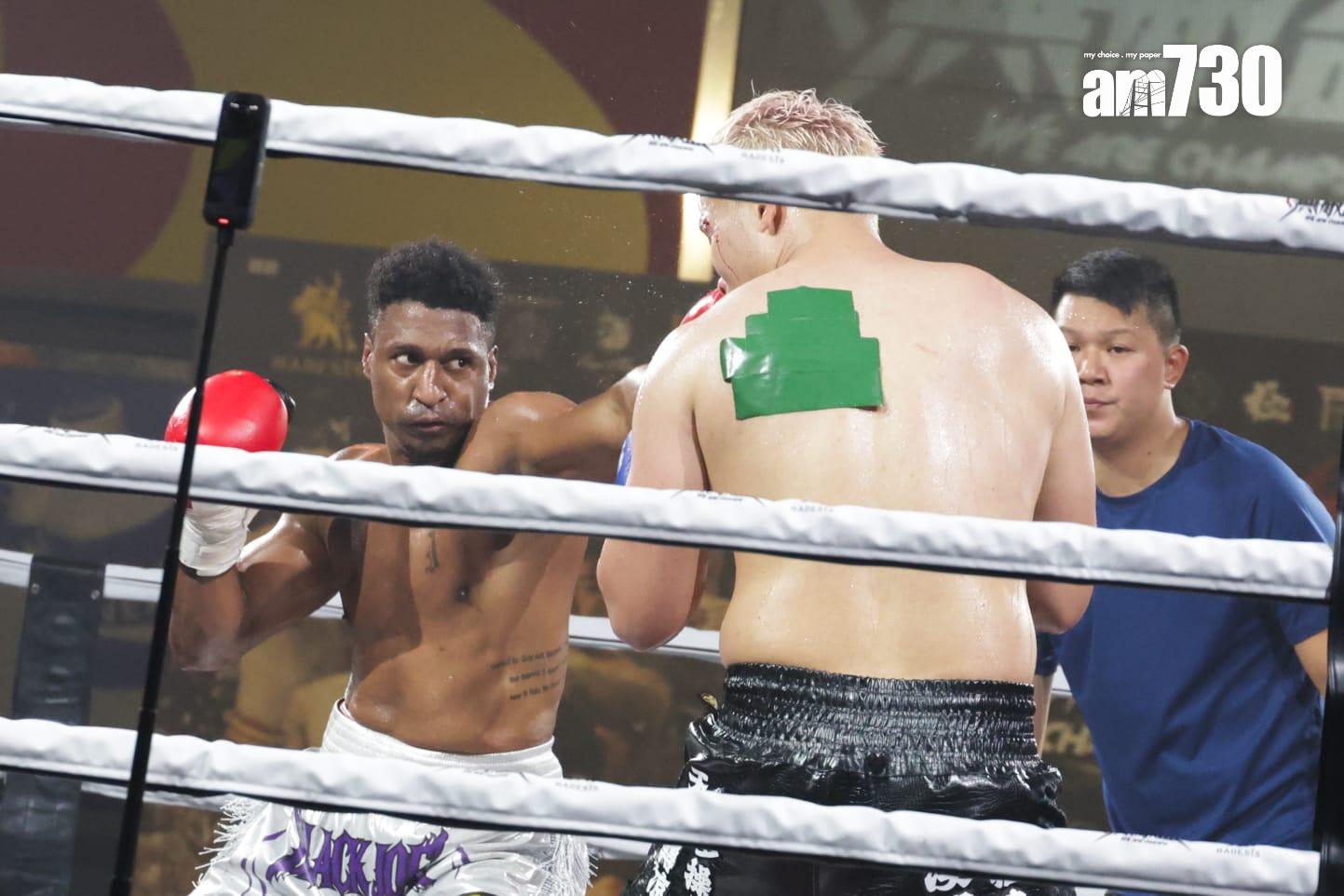 Black Joe不停防守,四海多次主動出擊。(吳康琦攝)