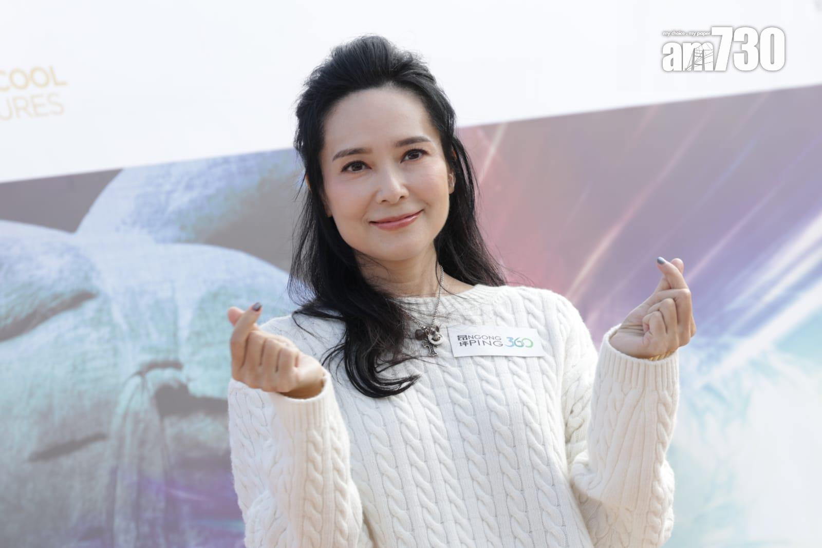 久未露面的靚媽郭羨妮為電影版《尋秦記》宣傳,凍齡有術,仙氣迫人。(吳康琦攝)