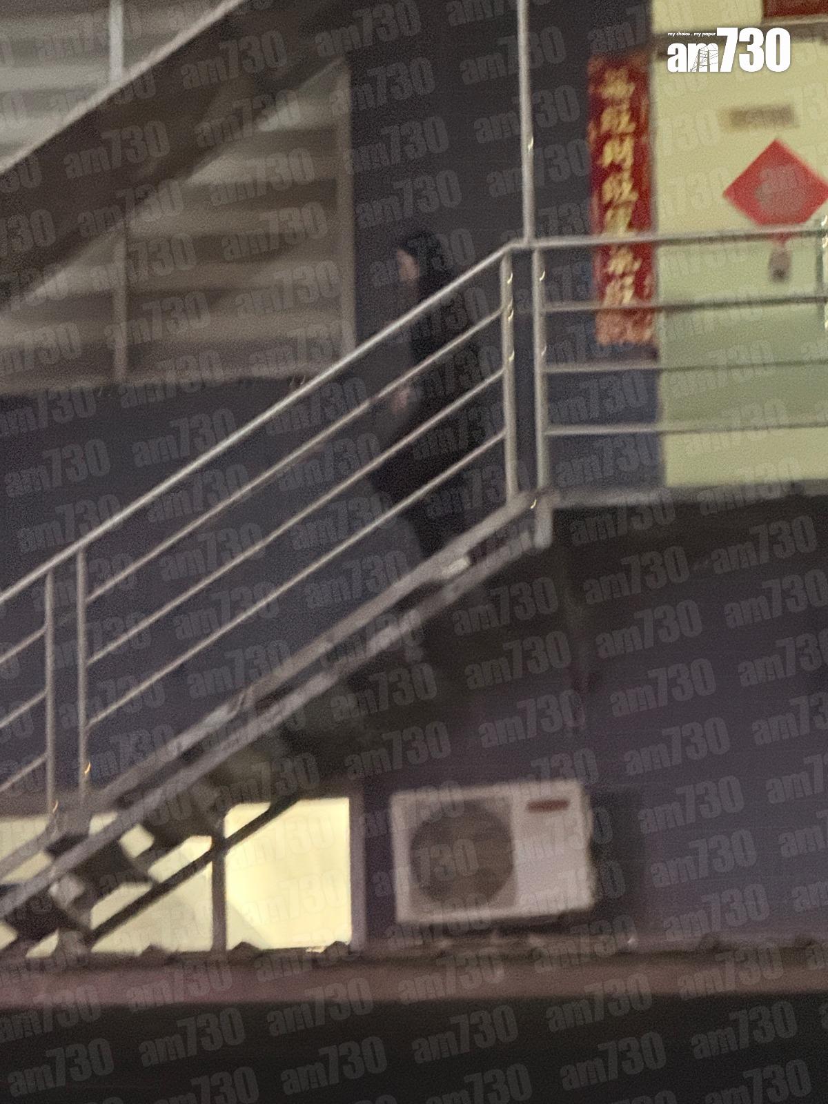 王青霞的老公陳先生是王父的得力助手,但他跟Chris收工時是分開行。(圖片提供:導遊哥哥Hugo)