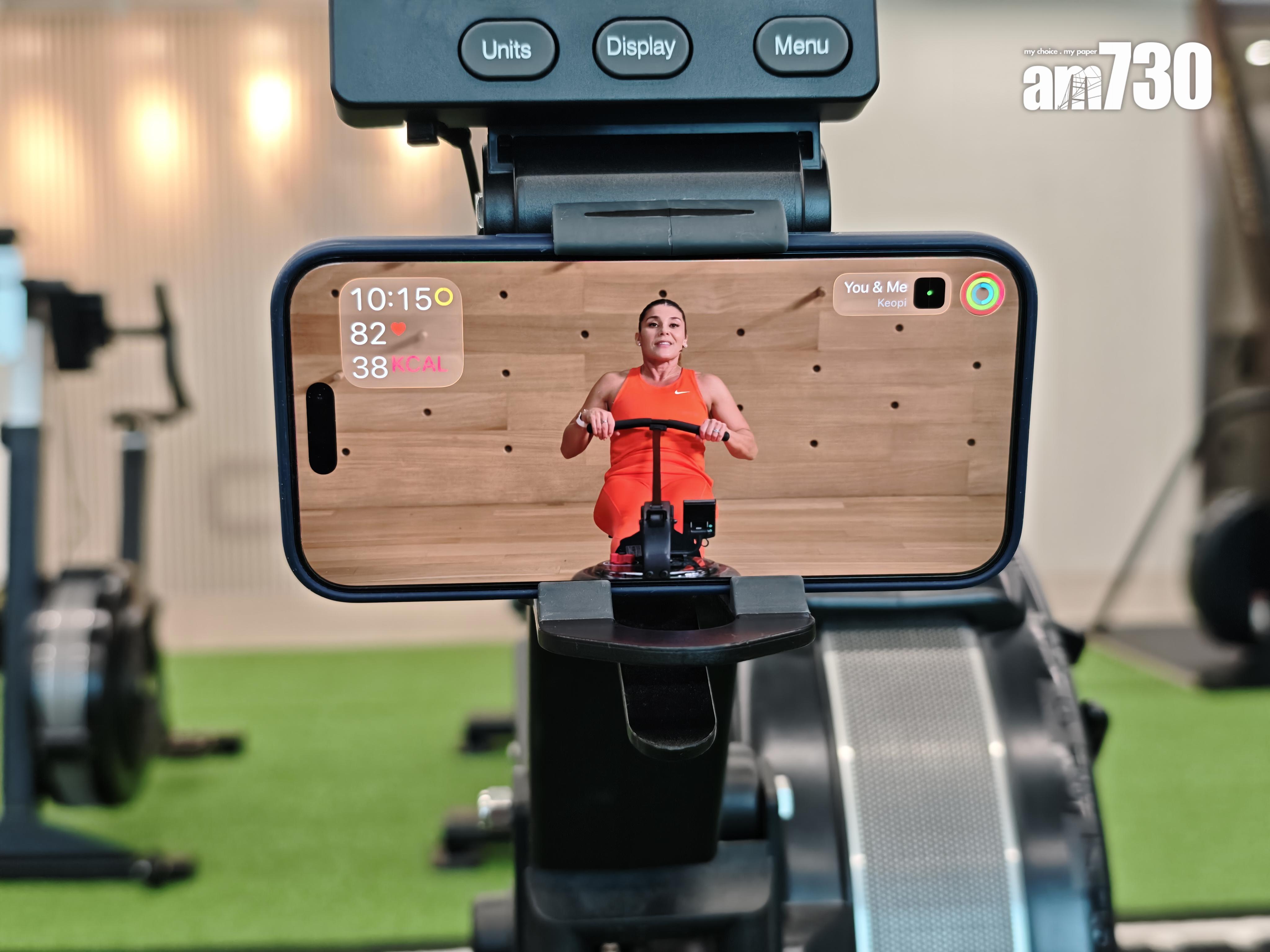 Apple Fitness+划艇課程配K-Pop背景音樂,相當新穎。