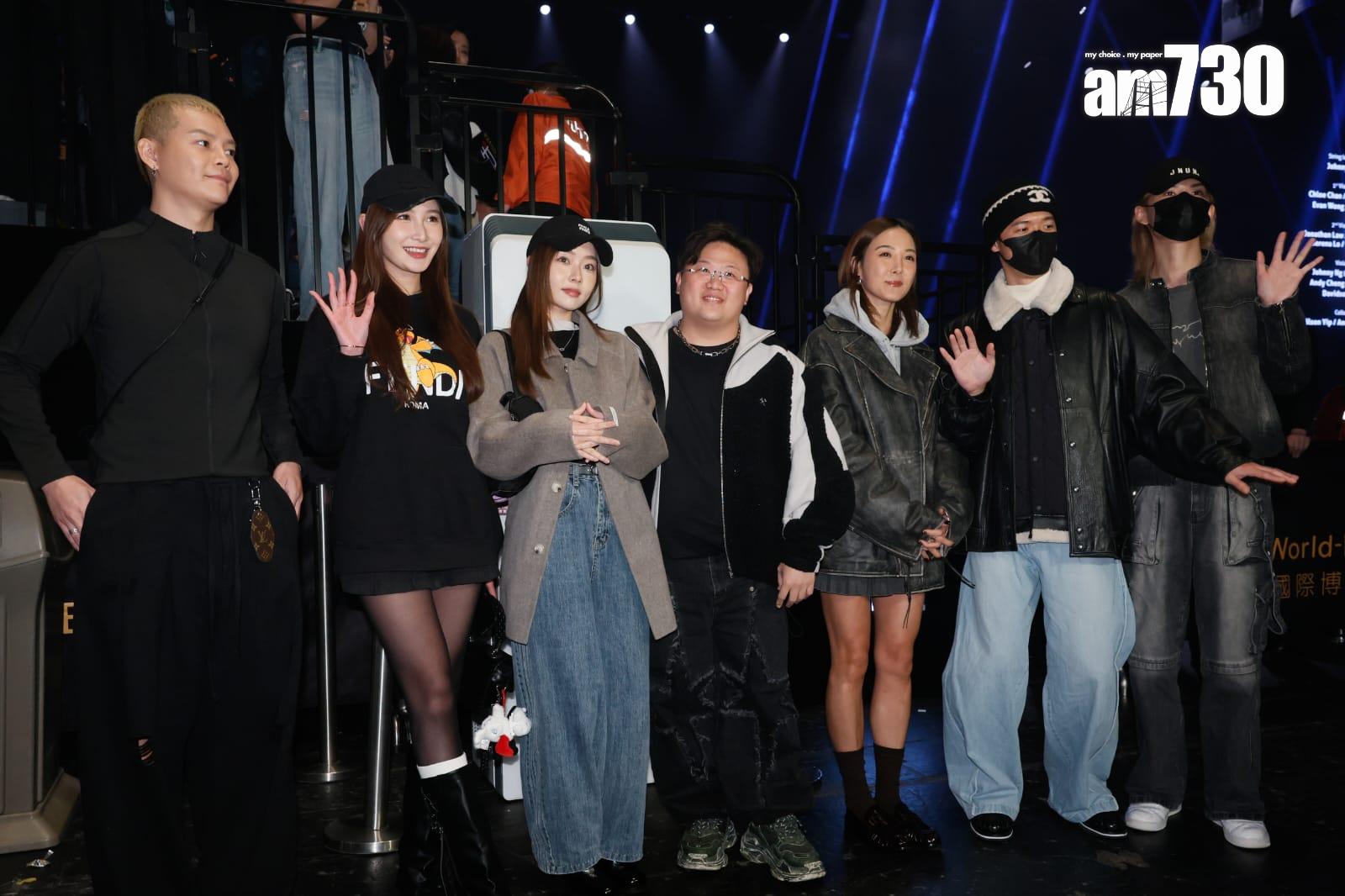 MIRROR隊友Jeremy、Stanley與女友Alina,ERROR隊長梁業和保錡、葛綽瑤和沈殷怡都有捧場。 (蘇文傑攝)