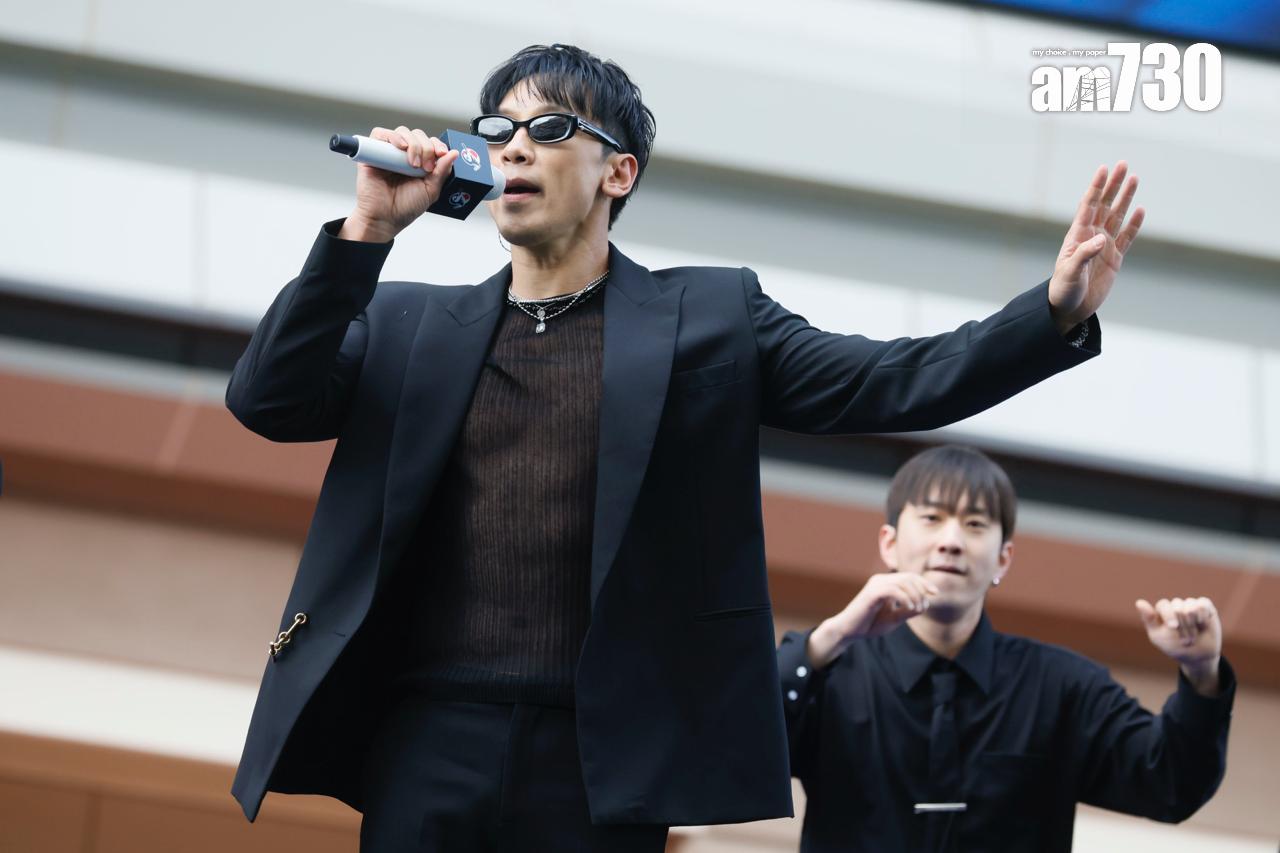 Rain現身馬場跳唱多首經典快歌。(娛樂組攝)