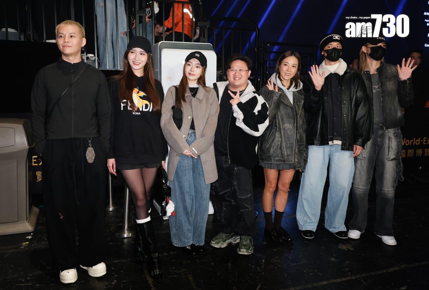 MIRROR隊友Jeremy、Stanley與女友Alina,ERROR隊長梁業和保錡、葛綽瑤和沈殷怡都有捧場。 (蘇文傑攝)