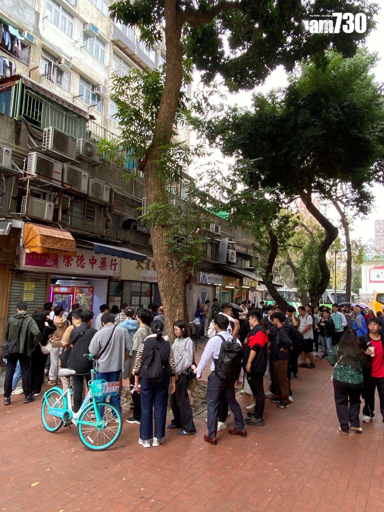 元朗大寶冰室大排長龍(《am730》記者攝)