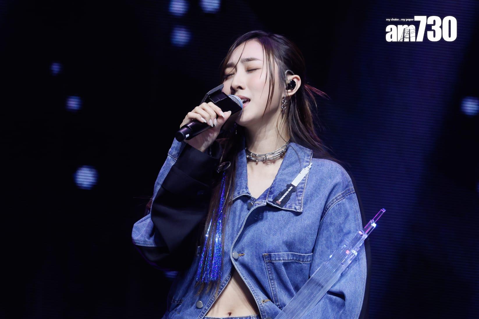 Yumi鍾柔美今日現身成為焦點之一,更獲頒勁爆躍進女歌手金獎殊榮。 (蘇文傑攝)