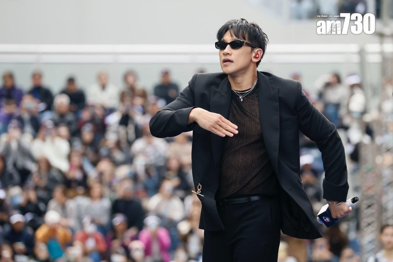 Rain現身馬場跳唱多首經典快歌。(娛樂組攝)