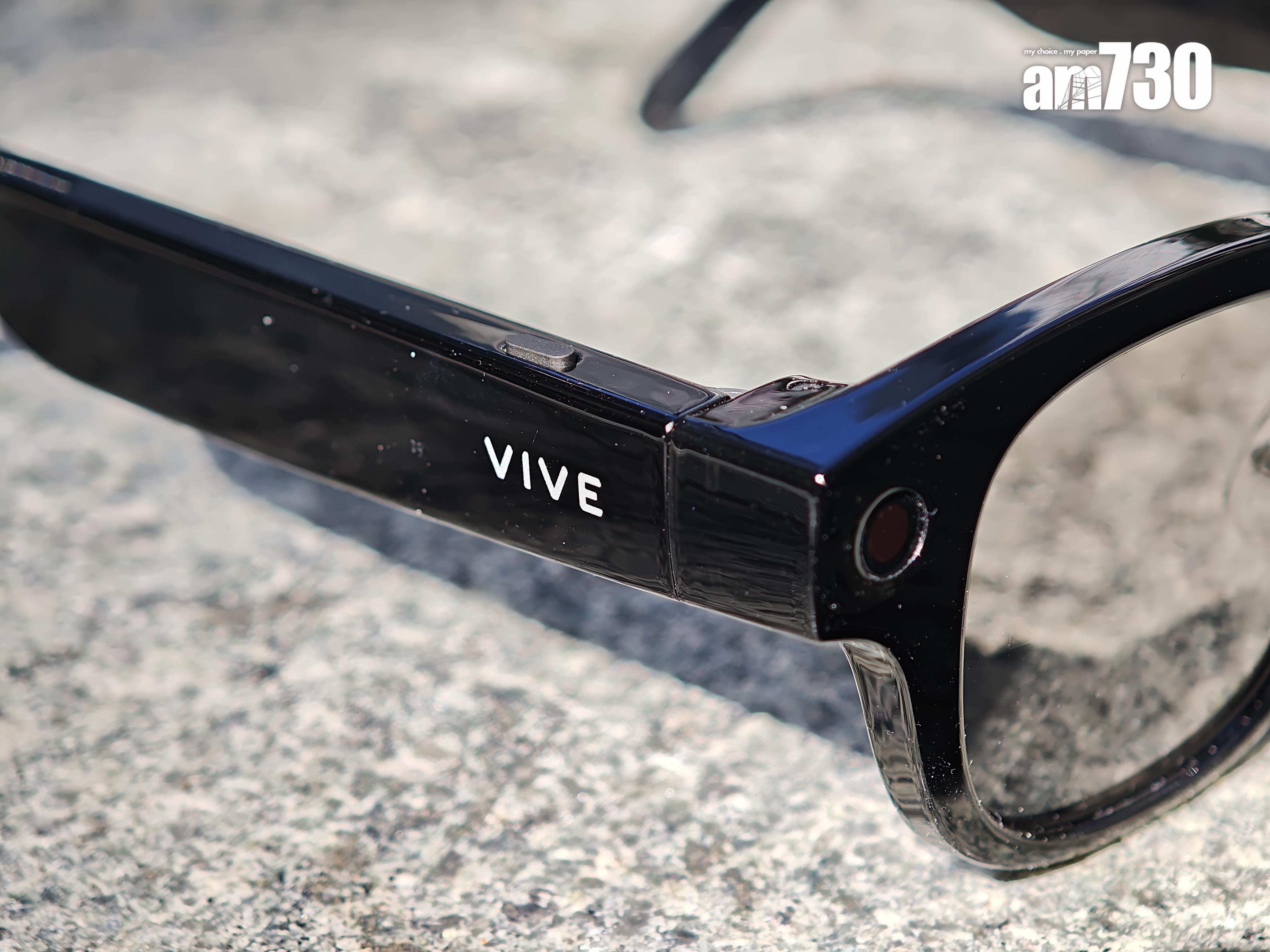 HTC Vive Eagle AI功能全面,甚至可以查詢餐廳評價。