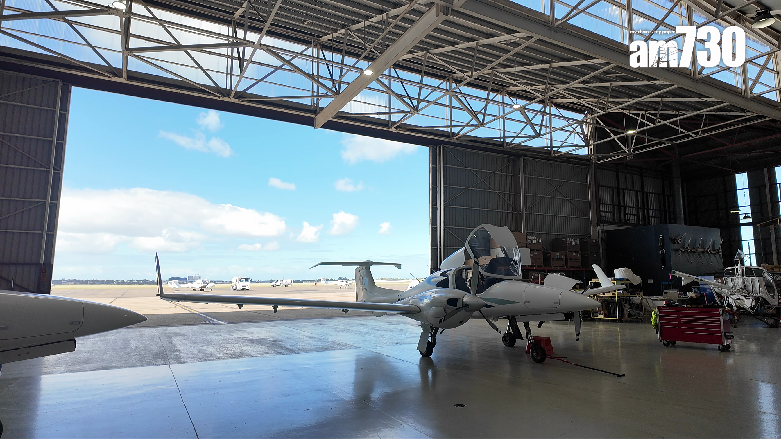 國泰飛躍理想計劃向青少年提供參觀航空設施,及了解航空事業中不同崗位的機會。(陳穎琳攝)