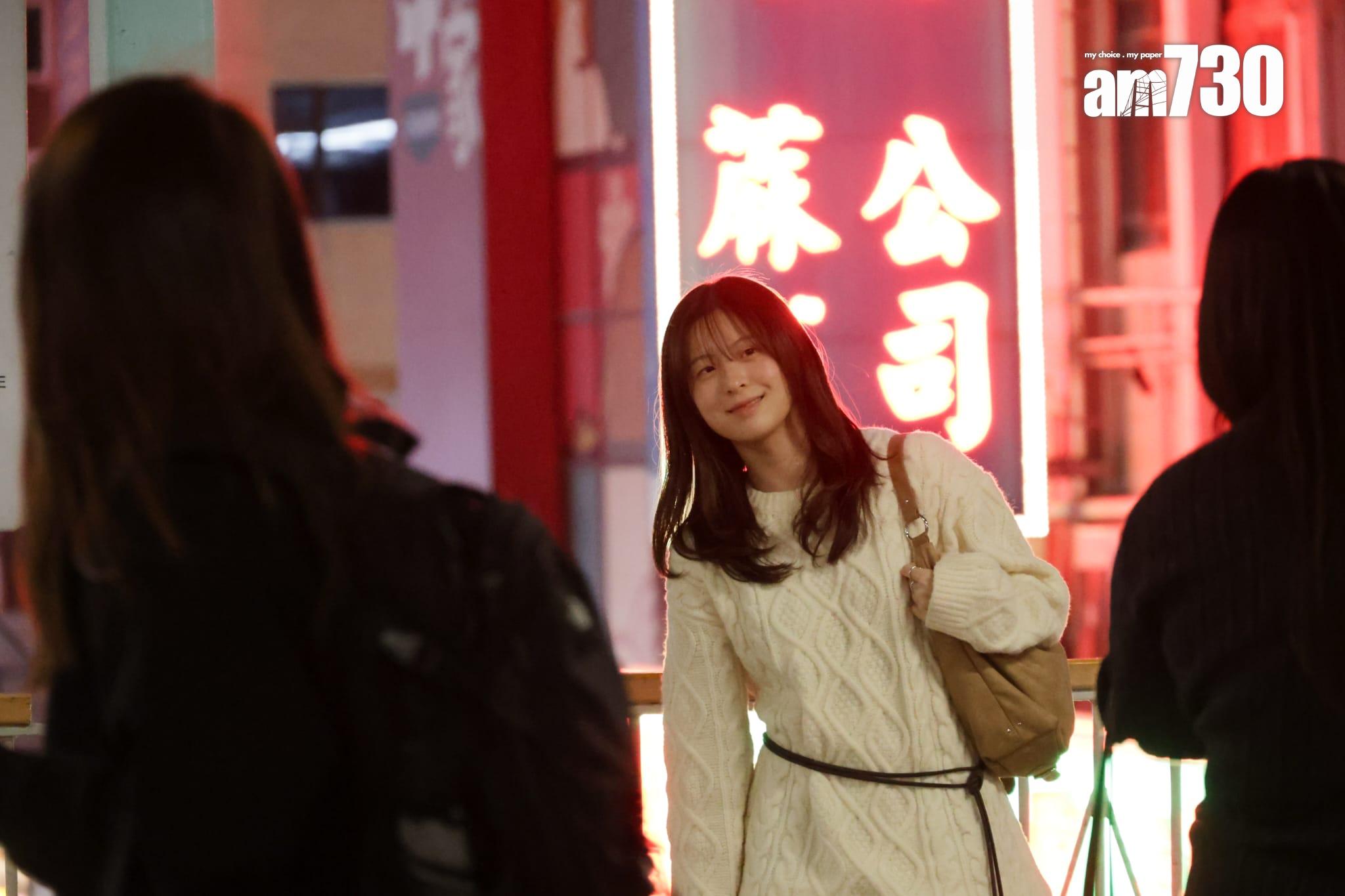 天文台再發霜凍警告,大埔粉嶺今早現白霜。(吳康琦攝)