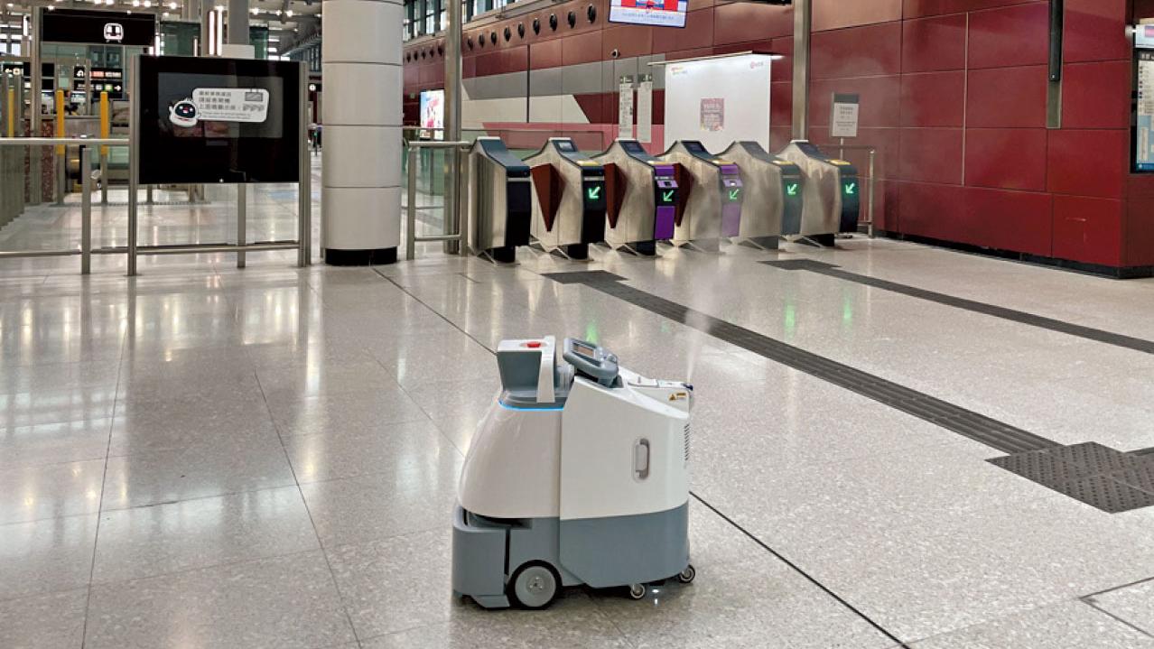 智慧生活丨重塑清潔新常態 鎧耀倡Cobot人機協作互補消毒