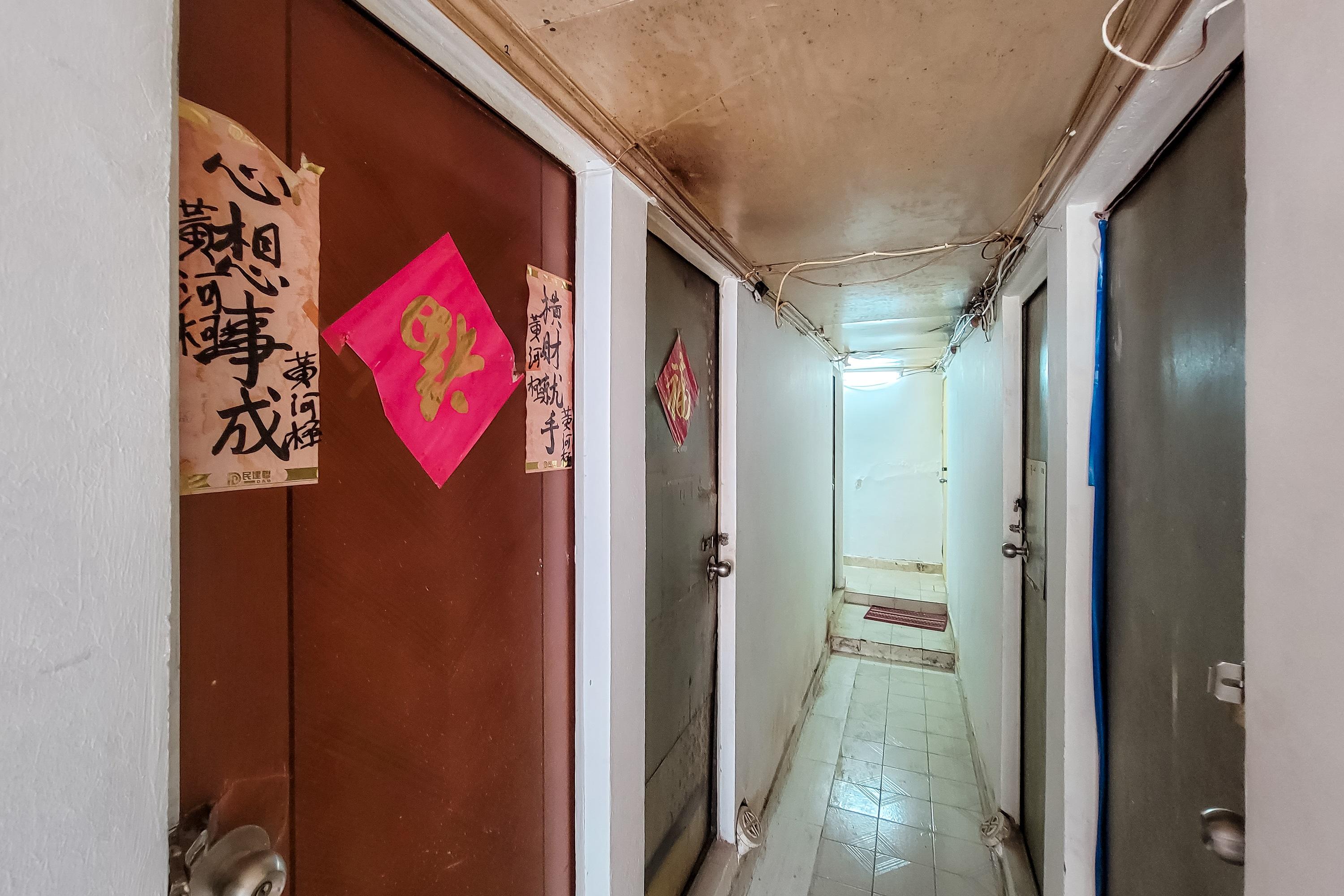 劏房租管生效 業主壓力增加