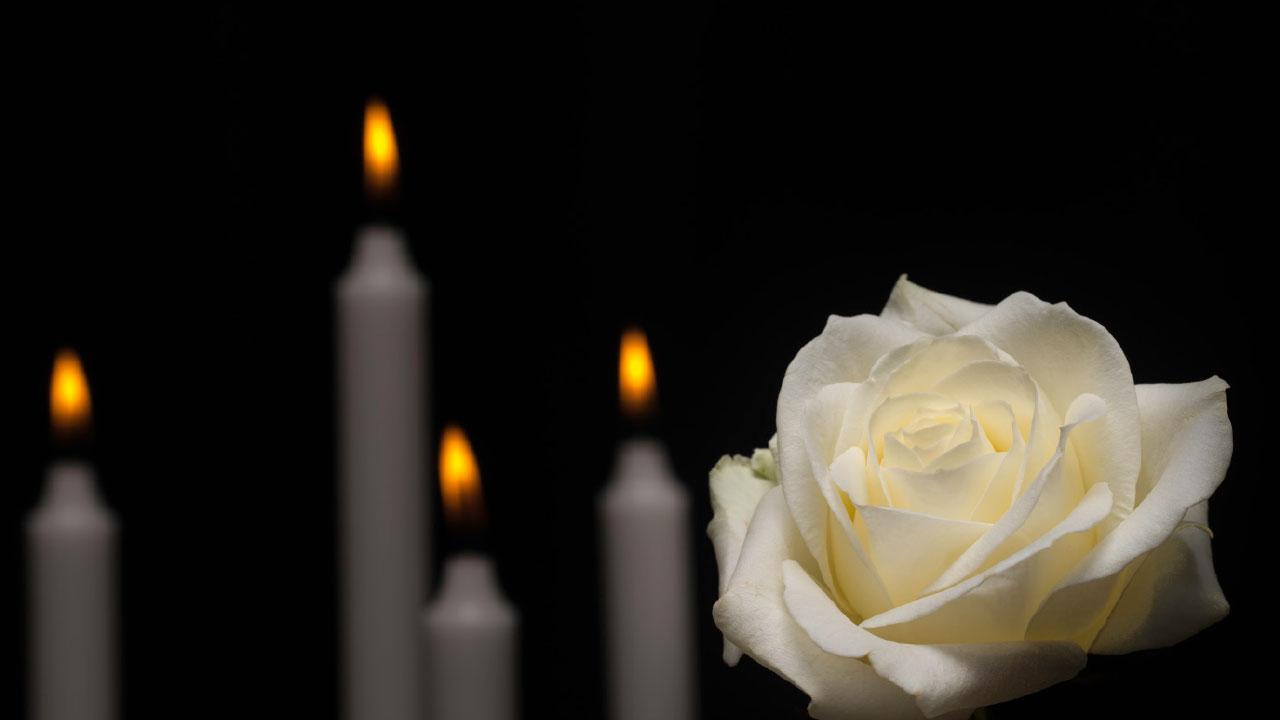 施，永遠走了！