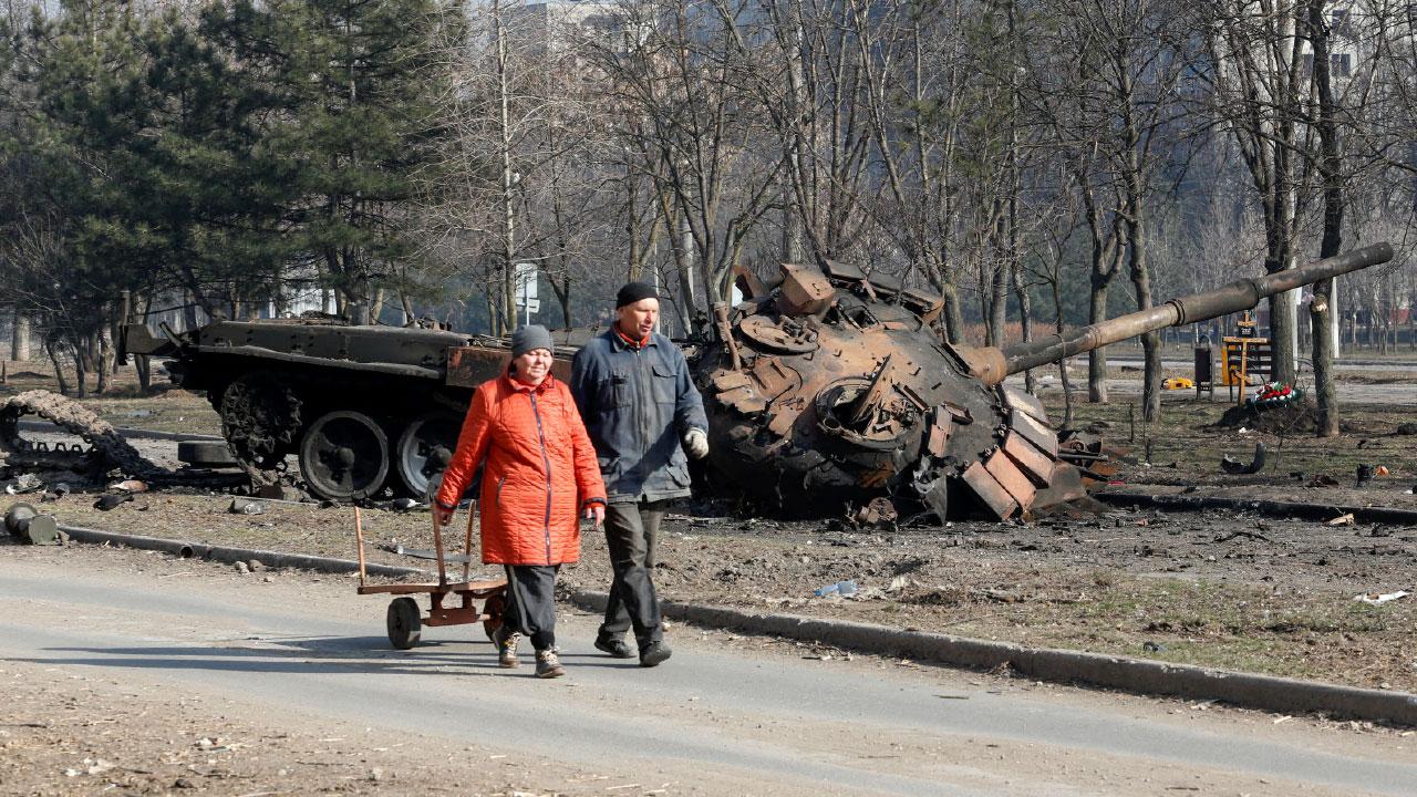 力挽狂瀾？垂死掙扎？