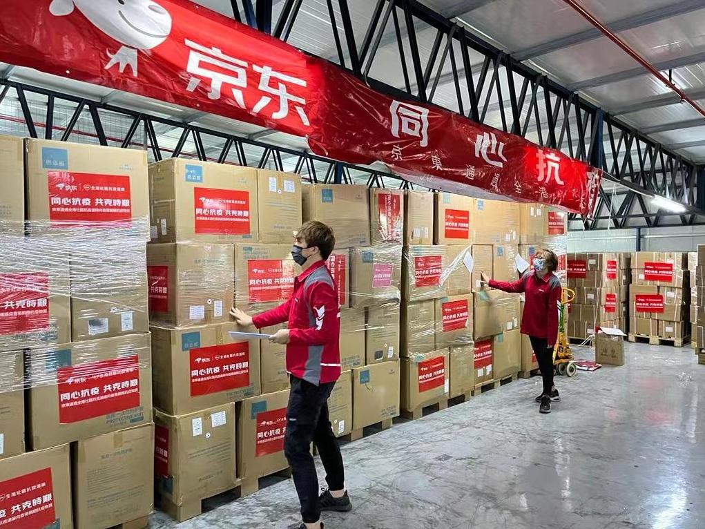 疫情｜中聯辦：內地捐港物資達30億元人民幣 讚揚本港各界亦踴躍捐助承擔社會責任