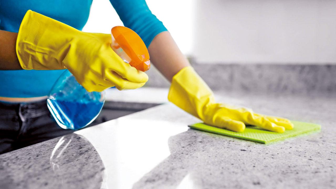 家居抗疫 小心皮膚問題