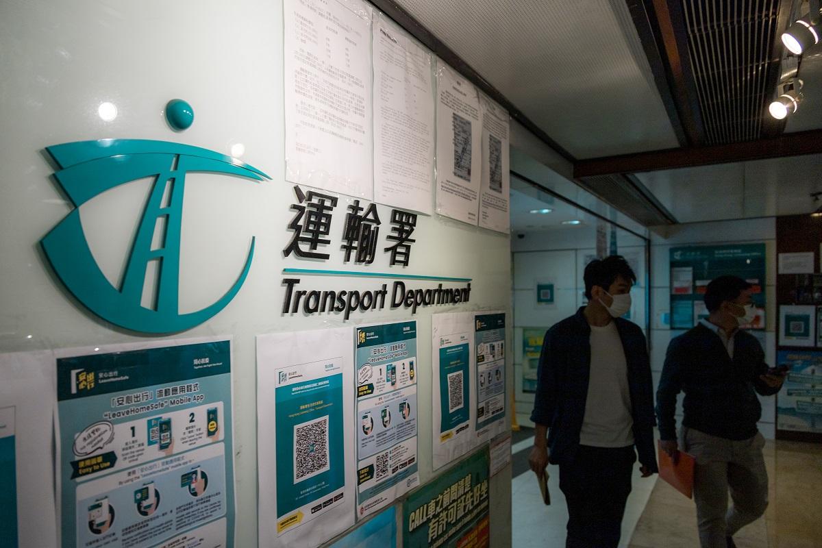 疫情｜跨境貨車司機下月起獲運輸署派1萬元補貼