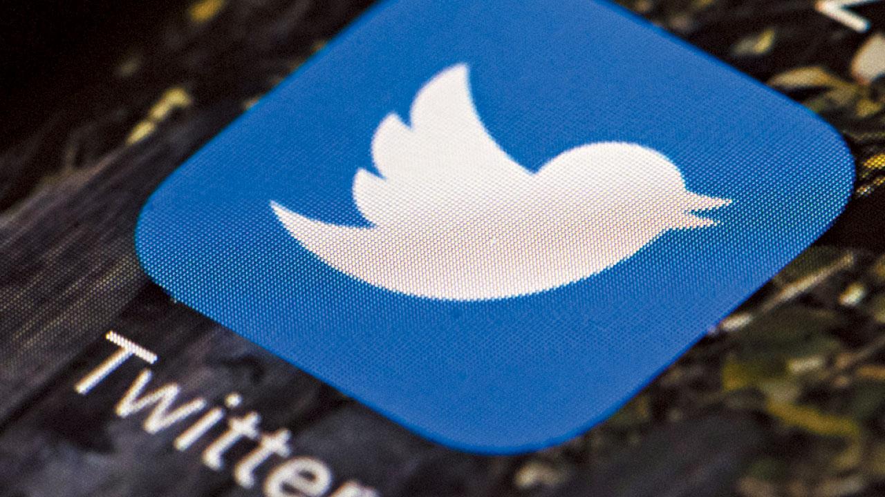 微博與Twitter業績比併