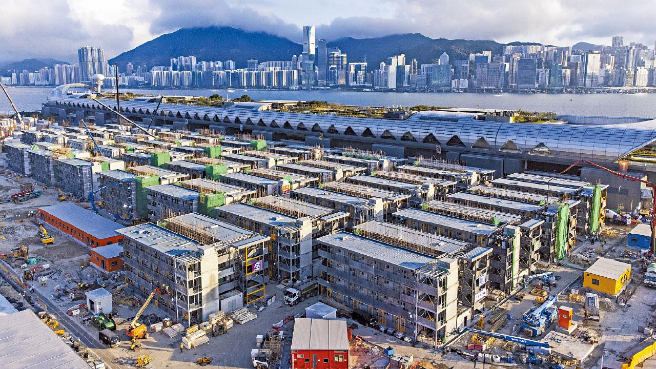 李家超強調會解決房屋問題  發展局：隔離設施或變過渡房屋