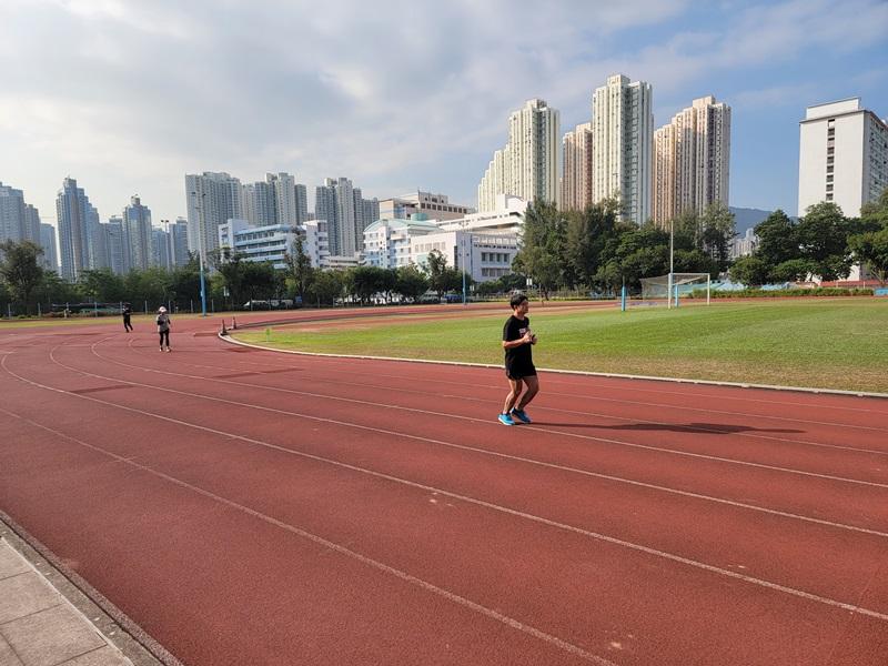 新一份審計報告指，康文署運動場逾八成供緩步跑，未反映功能。(資料圖片)