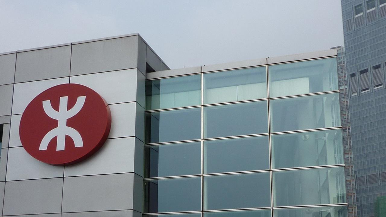 港鐵：調景嶺站發生故障，觀塘線列車服務受阻。(資料圖片)