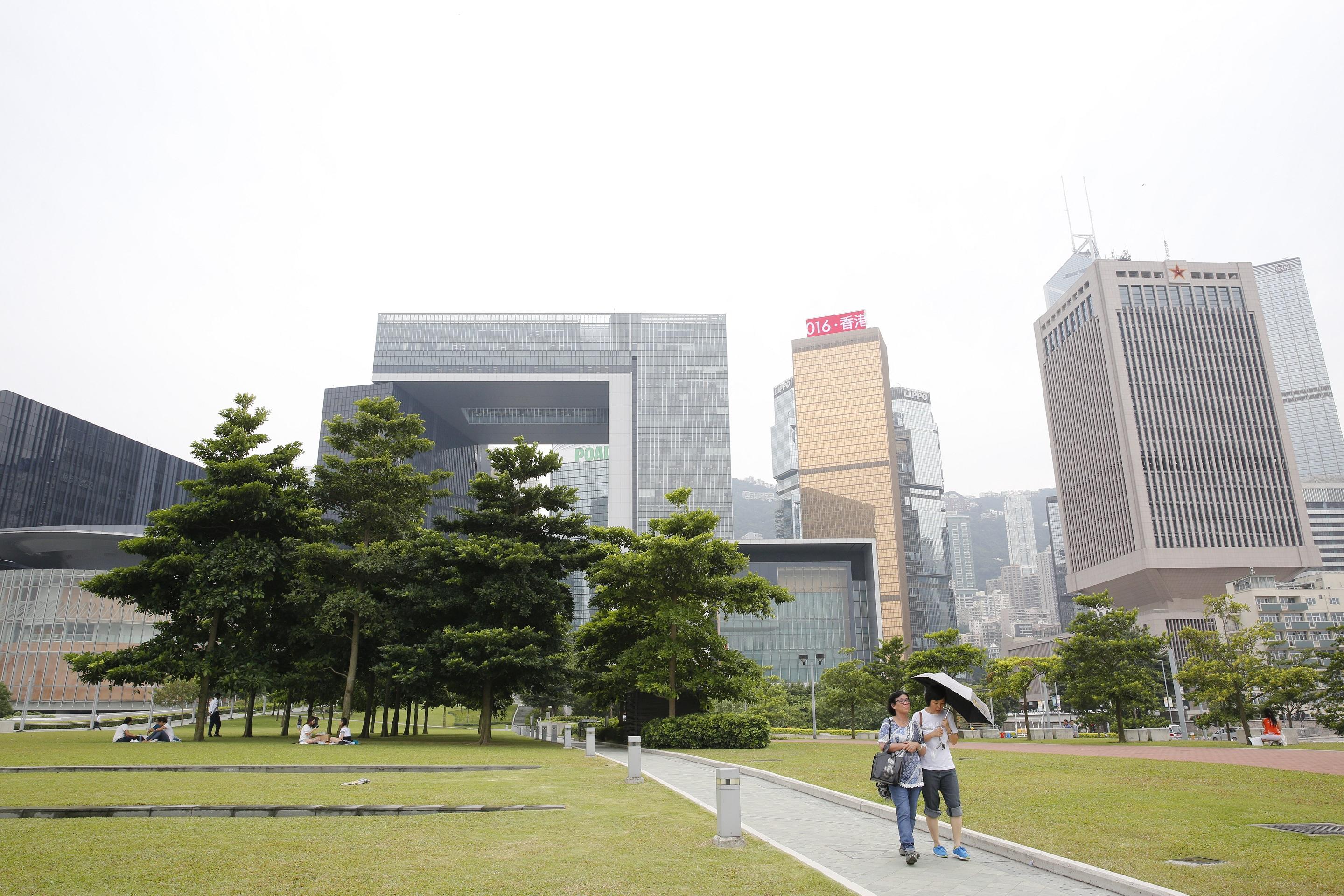 綠債登場｜綠債明掛牌 暗盤破底